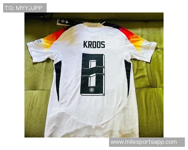 科隆19岁前锋马拉首次入选德国国家队大名单引发关注 科隆19岁前锋马拉首次入选德国国家队大名单引发关注