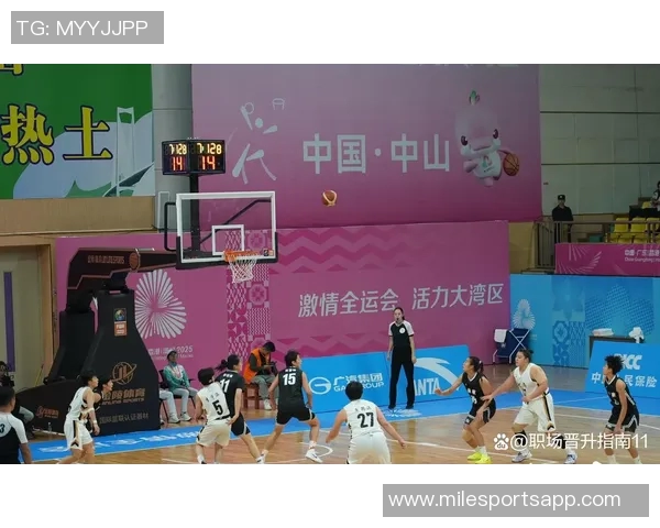 全运会U18女篮第四日综述八强席位争夺战进入白热化阶段 全运会U18女篮第四日综述八强席位争夺战进入白热化阶段