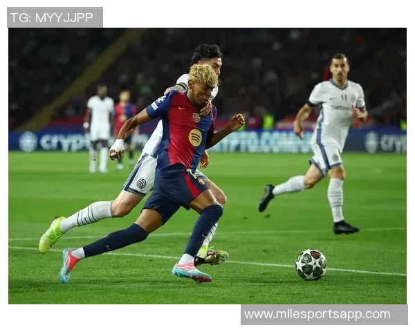 库巴西以18岁287天的年龄成欧冠出场20次的第三位U19球员