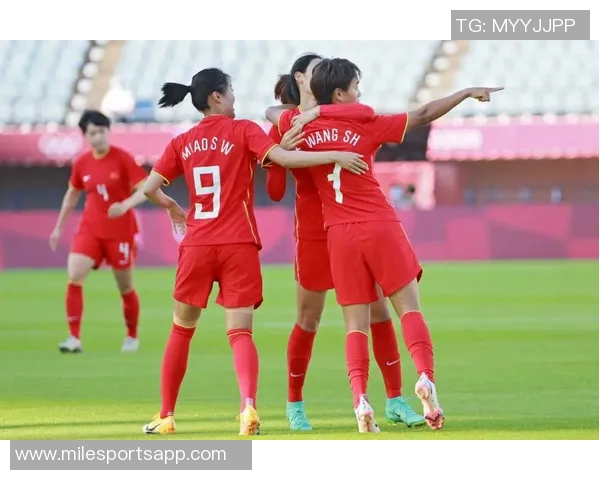 奥克兰联女足队长坦言实力稍逊武汉女足全力争胜信心满满