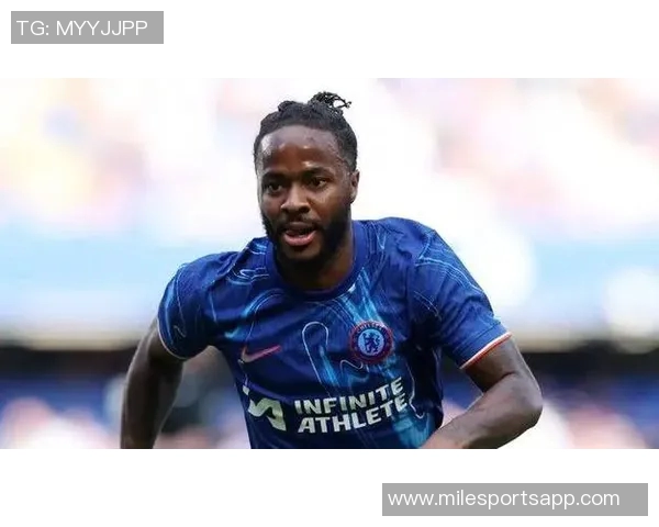 斯特林无球可踢与小学生共训蓝军计划已将其排除在外 斯特林无球可踢与小学生共训蓝军计划已将其排除在外