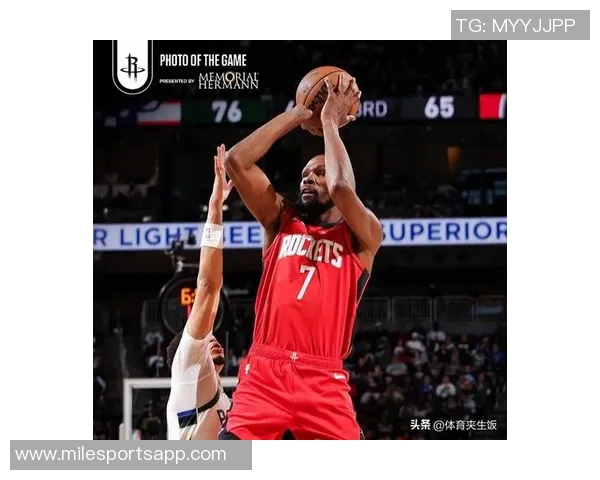 杜兰特盛赞里德谢泼德果断投篮与出色挡拆表现 杜兰特盛赞里德谢泼德果断投篮与出色挡拆表现