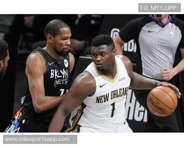 锡安半场表现平平8投4中贡献10分5篮板5助攻正负值惨淡15引发关注